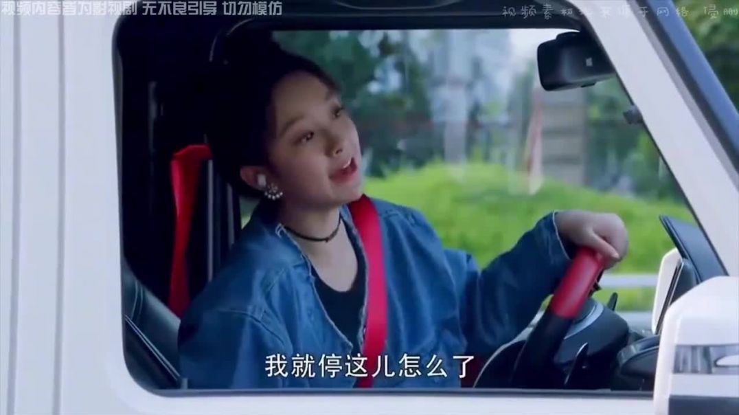 爆笑查车，交警查车查到老婆